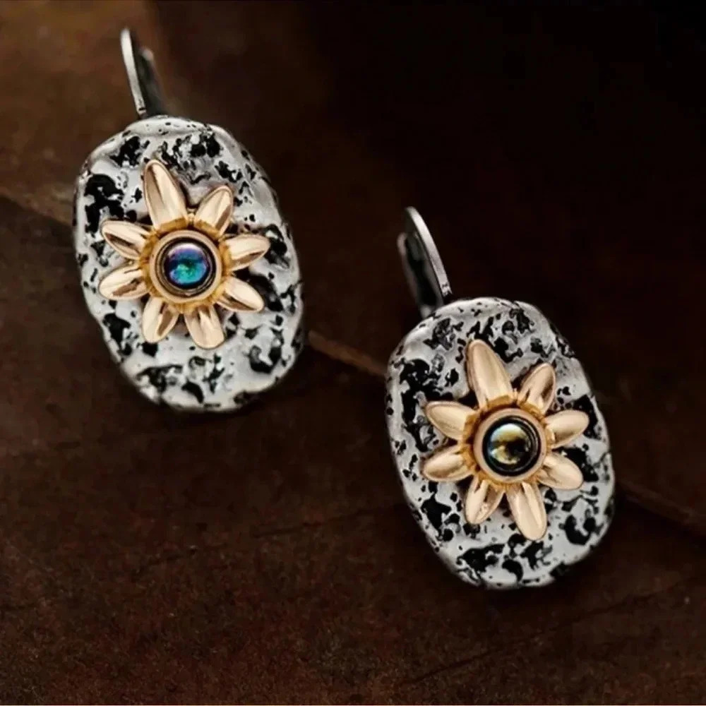 1 LEFT! Silver Sunflower Earrings Stud Hinge Boho Flower - Picture 4 of 5